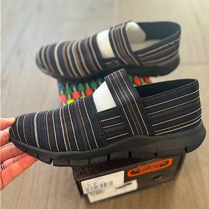 NEW Bernie Mev Comfy Slip-On shoes size 38 black